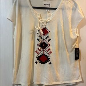 New York Laundry Cream Embroidered Women's Top size large